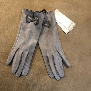 Beautiful Classic Gloves